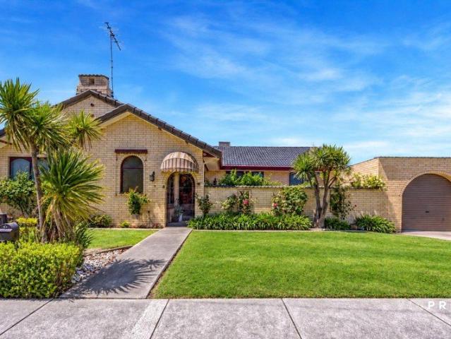 House for sale in St Albans, Melbourne