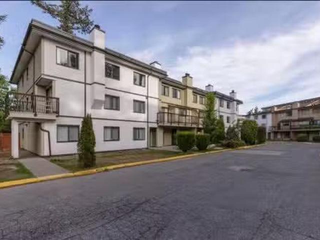 House for sale in Surrey, British Columbia