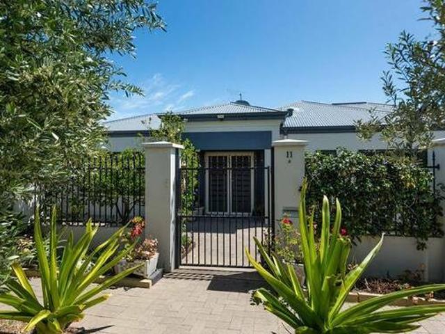 House for rent in Cockburn, Western Australia