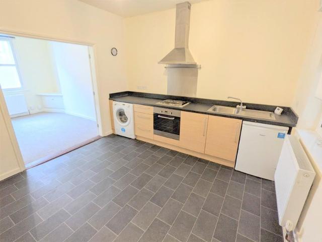 Studio for rent in Haddon, East Midlands