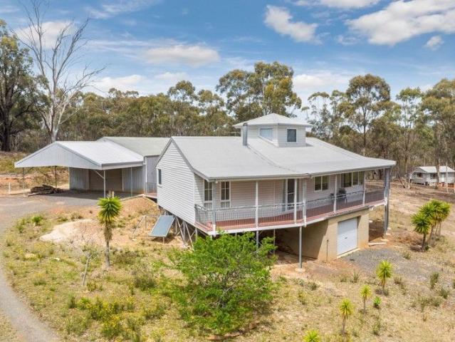 House for sale in Mount Camel, Victoria