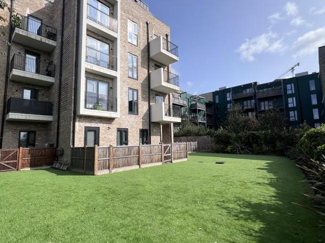 Apartment for rent in Colindale, Greater London