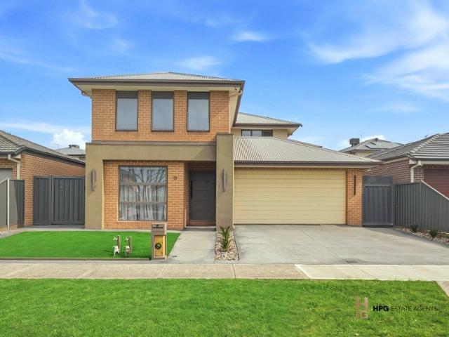House for sale in Aspect, Melbourne