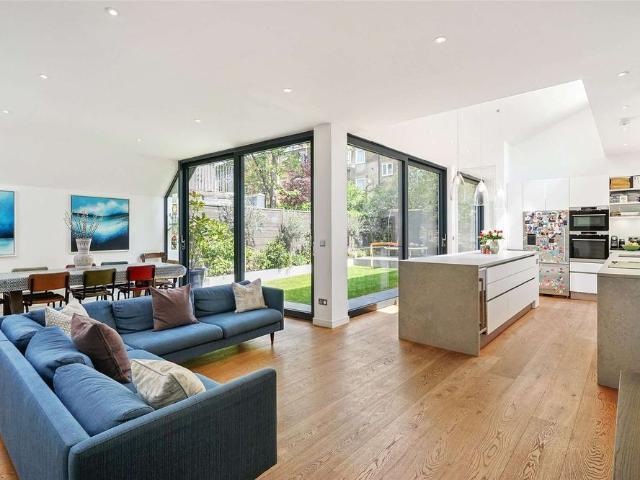 House for rent in Wandsworth, Greater London