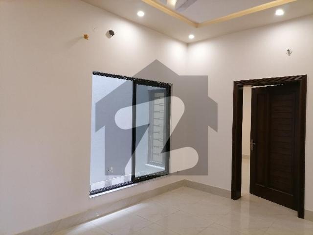 House for sale in Faisalabad, Islamabad Capital Territory