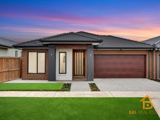 House for sale in Wollahra Rise, Melbourne