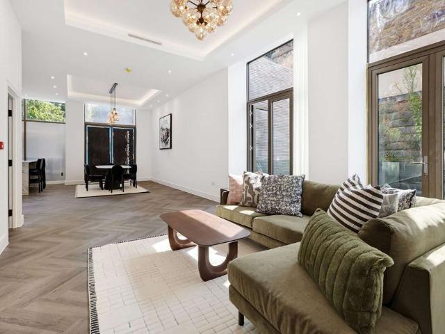 Apartment for rent in Notting Hill, Greater London