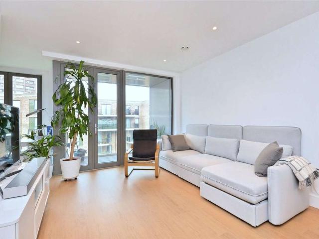 Apartment for rent in St. John's Wood, Greater London