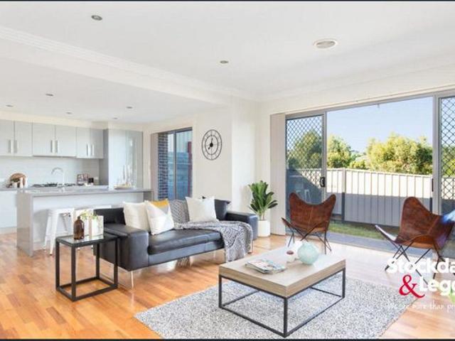 Townhouse for rent in Camerons Creek, Victoria