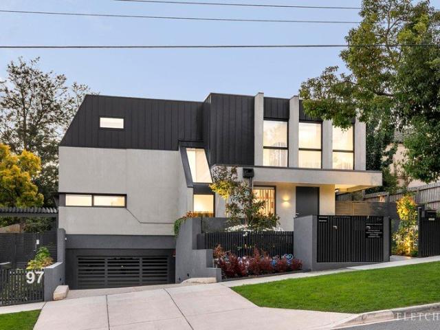 Townhouse for sale in Camerons Creek, Victoria