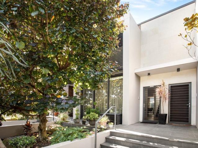 Townhouse for sale in Sydney, New South Wales