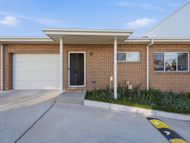 Villa for sale in Ambergate, New South Wales
