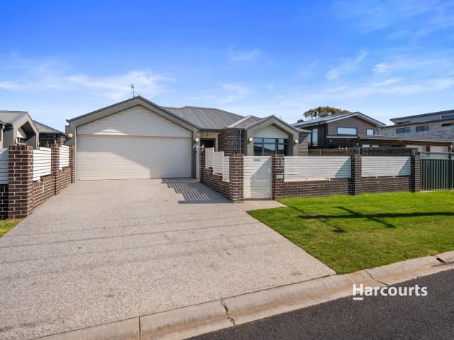 House for sale in Shearwater, Tasmania