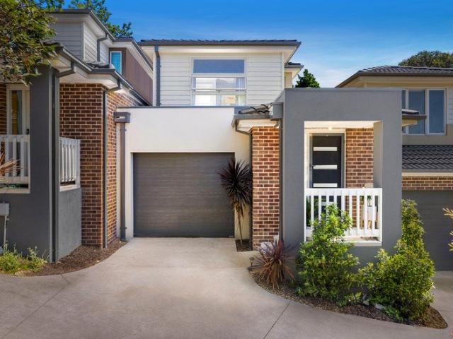 Townhouse for sale in Sherlocks Hill Estate, Melbourne