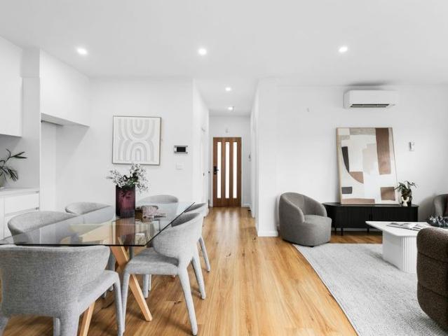 Townhouse for rent in Broadmeadows, Melbourne