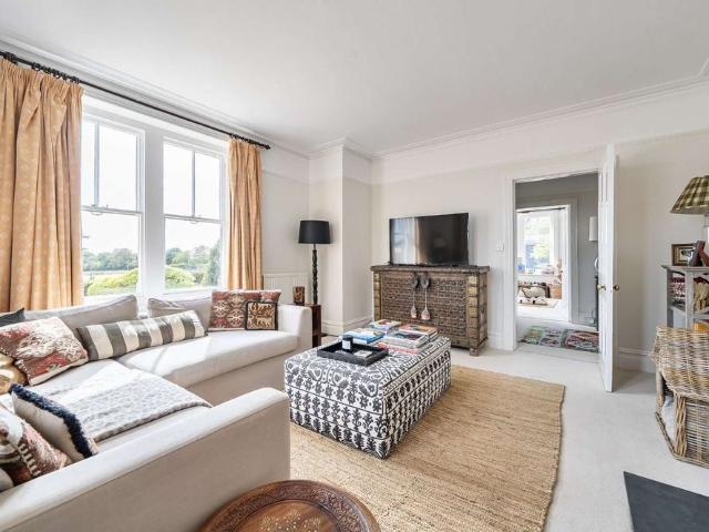 House for rent in Hampshire