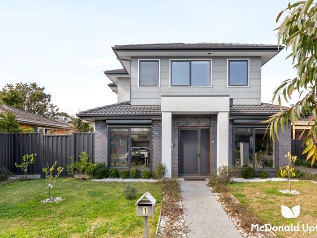 Townhouse for sale in Camerons Creek, Victoria