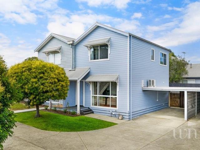 Apartment for sale in Camerons Creek, Victoria