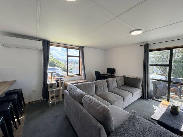 House for rent in Otakou
