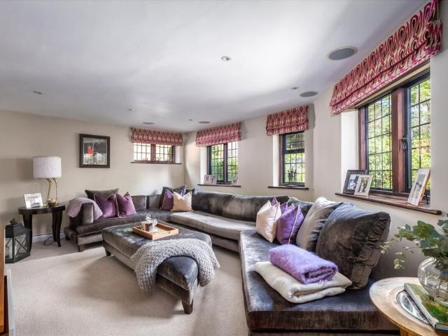 House for rent in Westborough, Surrey