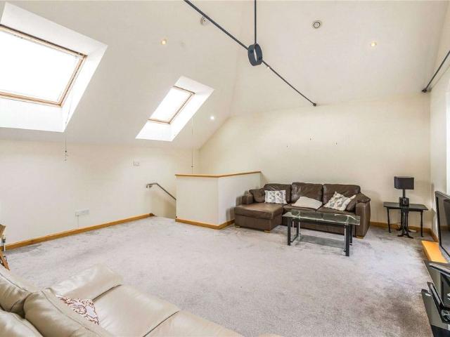 Apartment for rent in Wapping Wharf, Feckenham