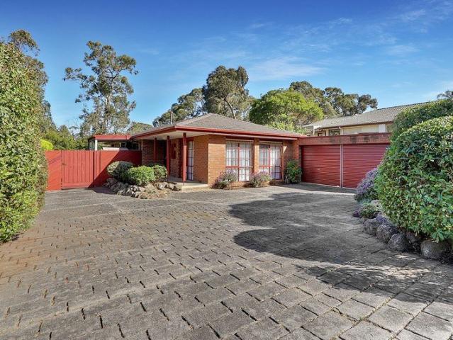 House for sale in Croydon Hills, Melbourne