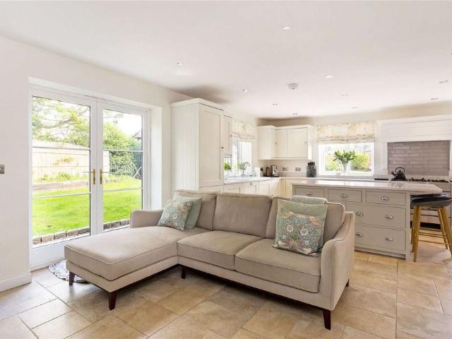 House for rent in Fulshaw Park, Wilmslow