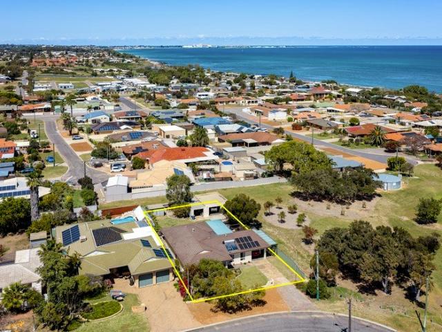 House for sale in Sunset Beach, Geraldton