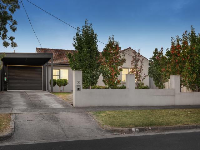 House for rent in McKinnon, Melbourne