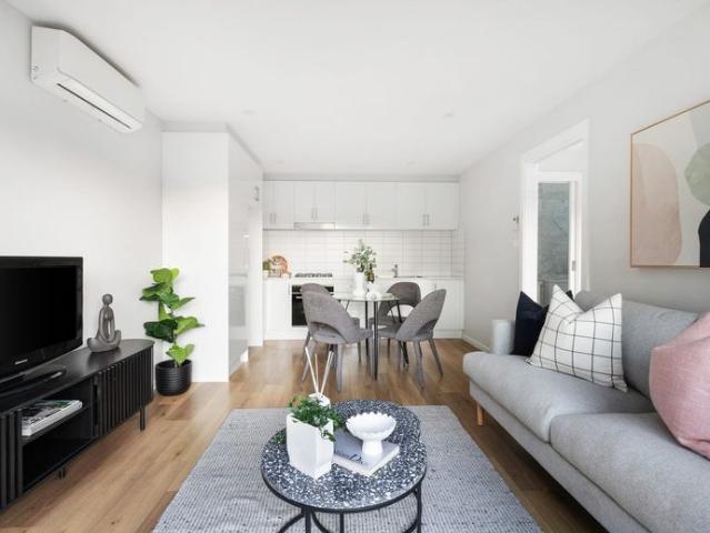 House for rent in McKinnon, Melbourne