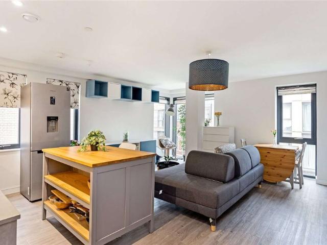 Apartment for rent in Hotwells, Feckenham