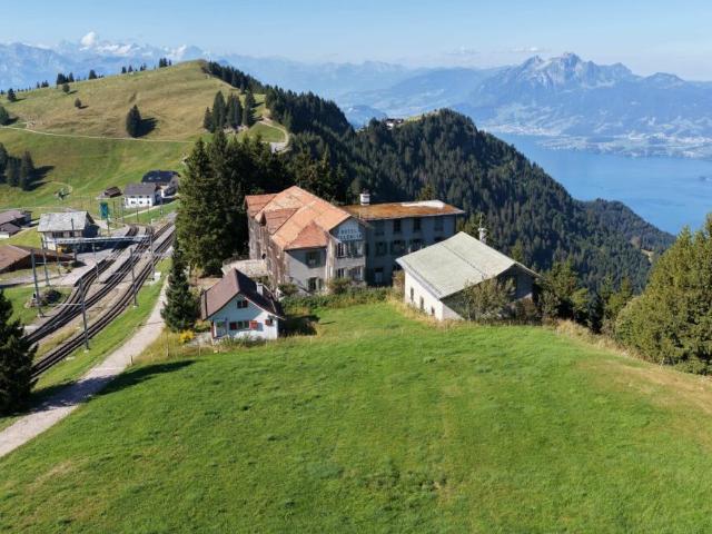 Grundstück kaufen in Arth, Schwyz