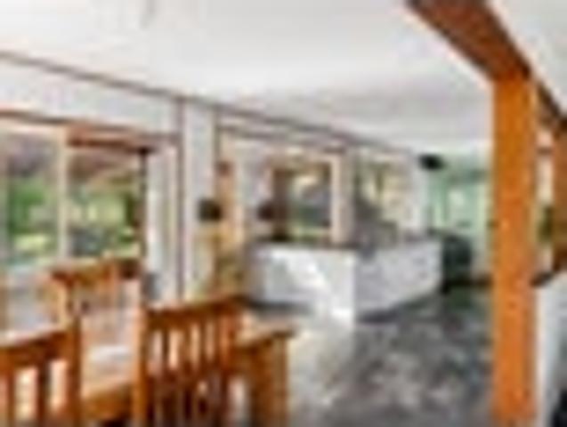 House for sale in Mangapapa