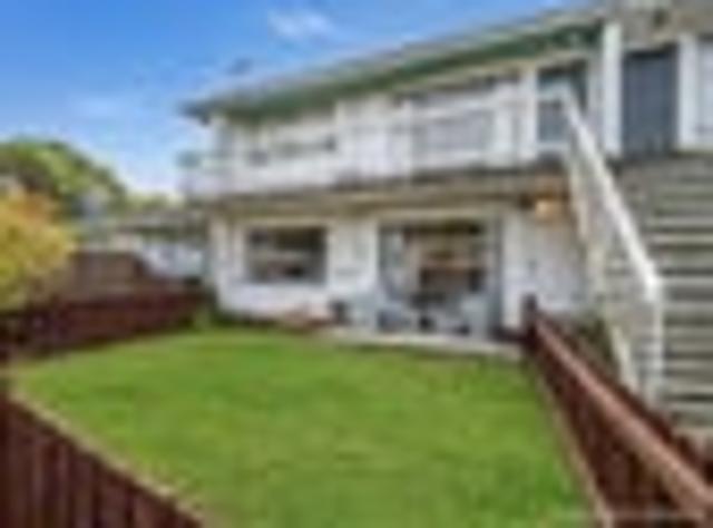 Apartment for sale in Heathcote, Canterbury