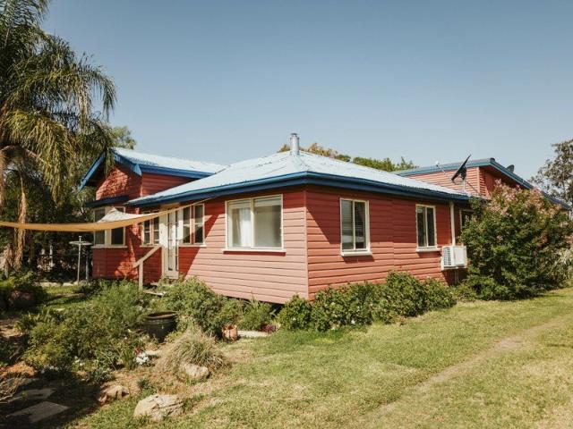 House for sale in Injune