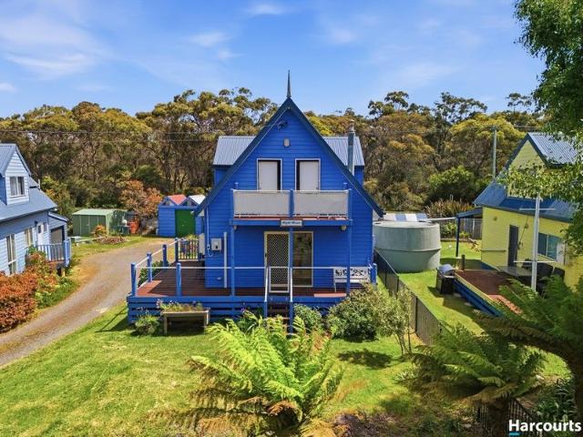 House for sale in Greens Beach, Tasmania