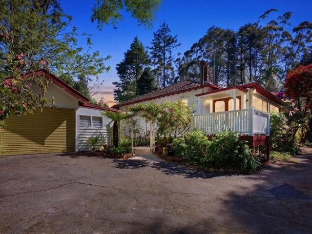 House for sale in Kallista, Melbourne