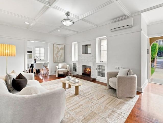 House for rent in Coorparoo, Greater Brisbane