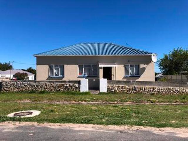 House for sale in Baardskeerdersbos, Western Cape