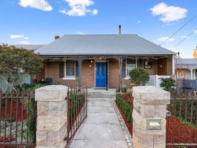 House for sale in Brisbane Grove, New South Wales
