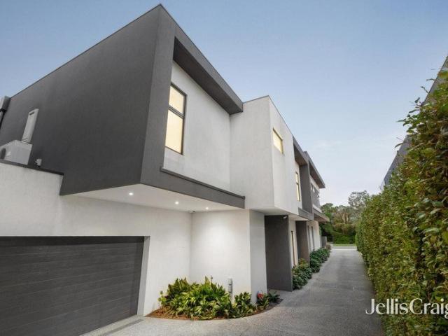 Townhouse for sale in Camerons Creek, Victoria