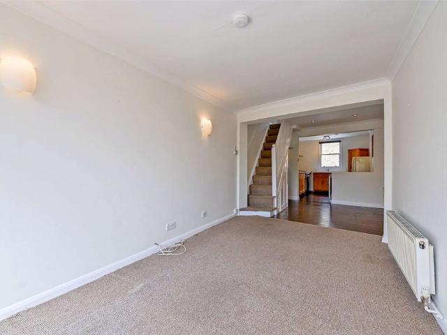 House for rent in Clewer Village, Windsor