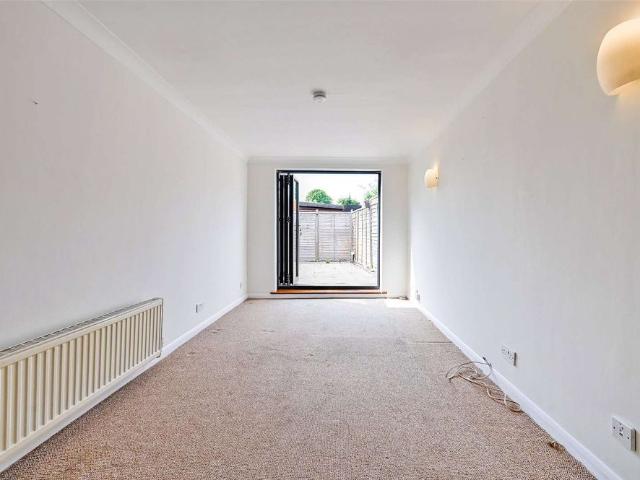 House for rent in Clewer Village, Windsor