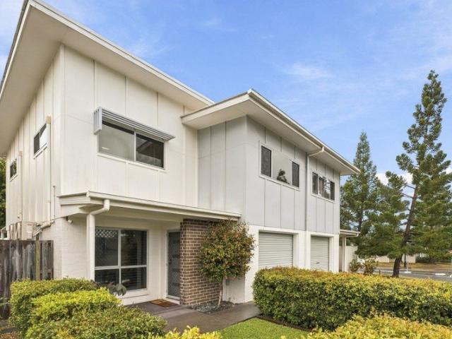 Townhouse for sale in Northquarter, Greater Brisbane