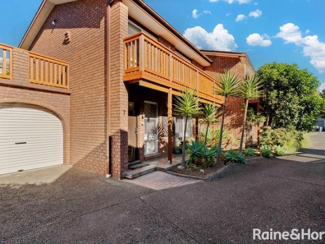 Townhouse for sale in Shoalhaven Heads