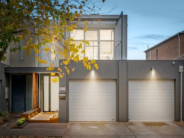 Townhouse for sale in Camerons Creek, Victoria