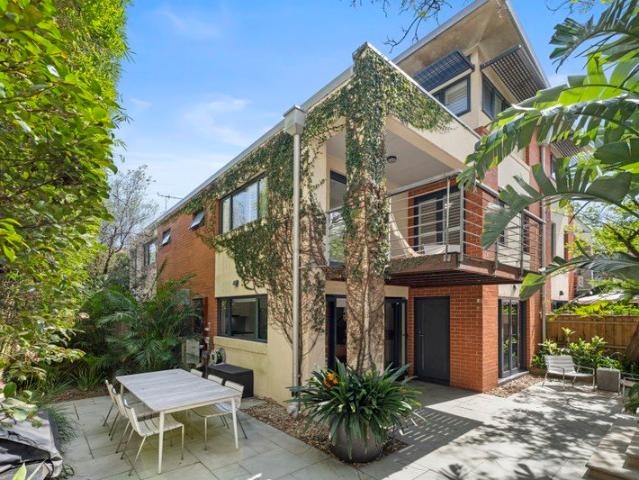 Townhouse for sale in Sydney, New South Wales