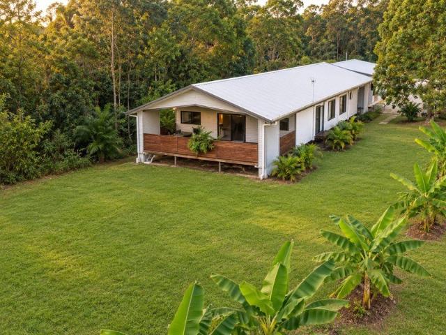 Cottage for sale in Ellerbeck, Cassowary Coast Regional