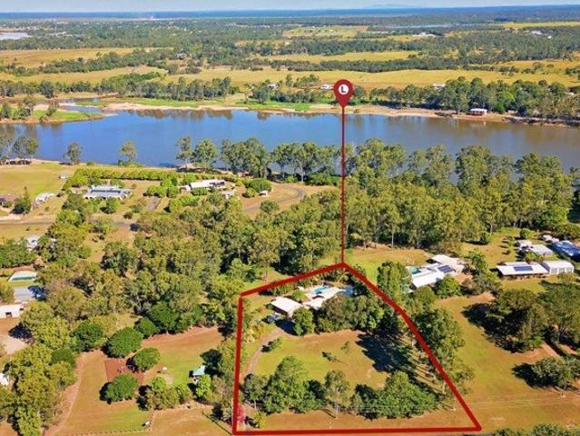Cottage for sale in Sharon, Queensland