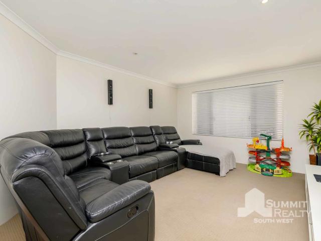 House for sale in Dalyellup, Shire Of Capel